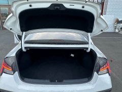 Hyundai Elantra 1.5L CVT TOP flagship version - фото 15