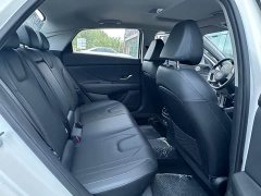 Hyundai Elantra 1.5L CVT TOP flagship version - фото 16