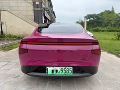 Xpeng P7 2021 670G - фото 11