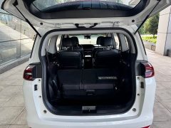 Trumpchi M6 270T DCT Deluxe Edition (seven seats) - фото 7