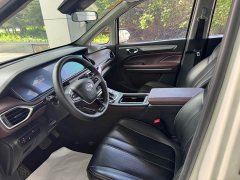 Trumpchi M6 270T DCT Deluxe Edition (seven seats) - фото 8