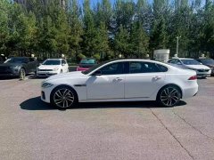 Jaguar XFL 2.0T P300 four-wheel drive flagship sports gold version - фото 3