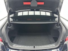 BMW 3 Series 320Li M Sports Package - фото 15