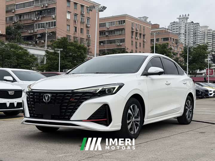 Changan EADO Enjoy Edition PLUS Blue Whale NE 1.4T GDI DCT Premium Edition - автомобиль из Китая