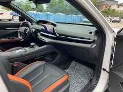 Changan UNI-V 2023 1.5T premium - фото 8