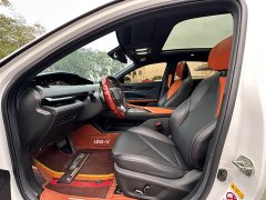 Changan UNI-V 2022 1.5T premium - фото 4