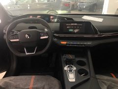 Changan UNI-V 1.5T premium - фото 10