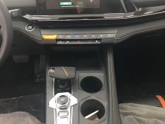 Changan UNI-V 1.5T premium - фото 12