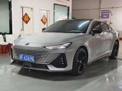 Changan UNI-V 1.5T premium - фото 1