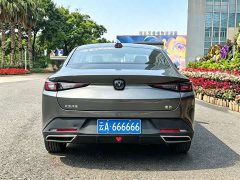 Changan Yida 2023 Blue Whale NE 1.5T GDI DCT Premium Type - фото 9