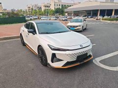 Changan UNI-V 1.5T noble sports - фото 3
