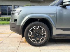 Fangchengbao Titanium 7 EV 675KM rear drive flash charging version - фото 7