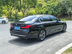 BMW 5 Series 530Li Leading Luxury Package - фото 8