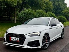 Audi A5 Sportback 40 TFSI quattro Luxury Dynamic - фото 1