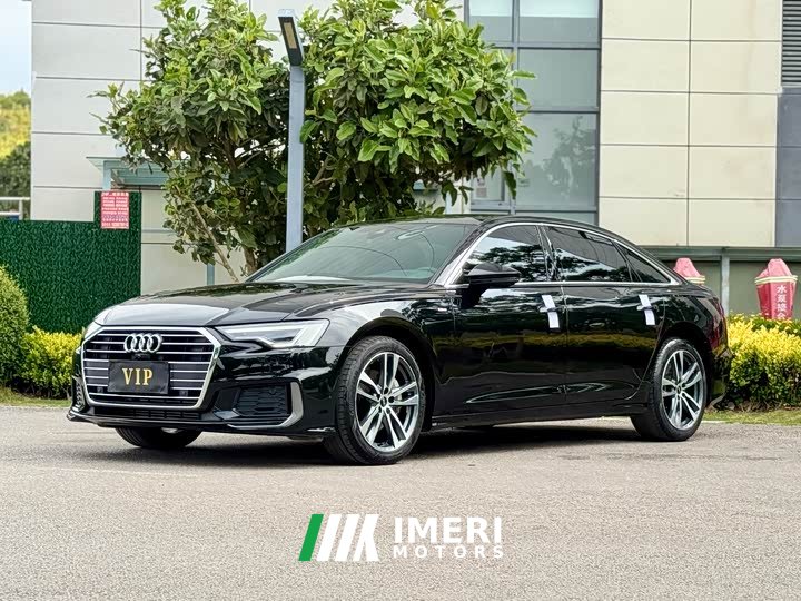 Audi A6L 40 TFSI Luxury Dynamic Edition - автомобиль из Китая