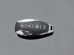 Hongqi H5 2024 2.0T Automatic Zhilianqichang Edition - фото 19