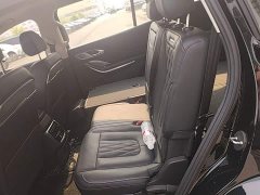 Hongqi HS7 PHEV 2.0T PHEV four-wheel drive Qichang version 7 seats - фото 17