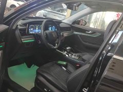 Hongqi HS5 2022 facelift 2.0T Zhilian Qixiang four-wheel drive version - фото 15