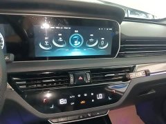 Hongqi HS5 2022 facelift 2.0T Zhilian Qixiang four-wheel drive version - фото 13