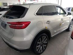 Hongqi HS5 2022 facelift 2.0T Zhilian Qixiang four-wheel drive version - фото 7