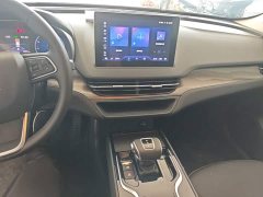 Hongqi E-QM5 2023 facelift basic travel version - фото 13