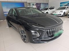 Hongqi E-QM5 2023 facelift basic travel version - фото 4