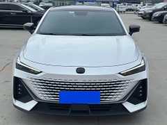 Changan UNI-V 1.5T ZunGui Edition - фото 1