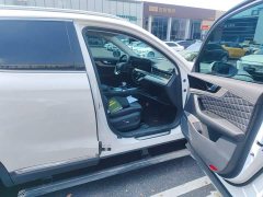 Hongqi HS5 2019 2.0T Zhilian Qixiang four-wheel drive version - фото 20