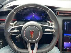 Hongqi HQ9 PHEV 2.0T four-wheel drive luxury version - фото 11