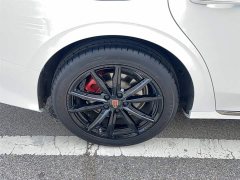 Hongqi HQ9 PHEV 2.0T four-wheel drive luxury version - фото 19