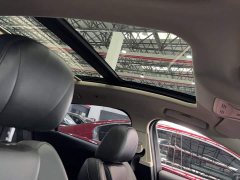 Hongqi H5 2022 Classic Facelift 1.8T Automatic Intelligent Connected Flagship Edition - фото 12