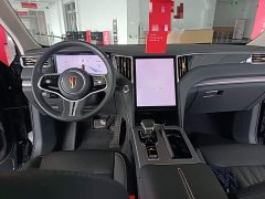 Hongqi HS7 PHEV 2.0T PHEV four-wheel drive Qichang version 6 seats - фото 16