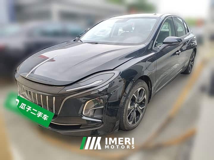 Hongqi E-QM5 facelift basic travel version - автомобиль из Китая