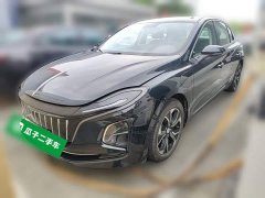 Hongqi E-QM5 facelift basic travel version - фото 1