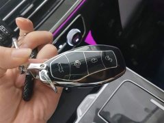 Hongqi E-QM5 facelift basic travel version - фото 17