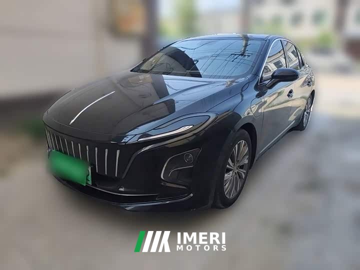 Hongqi E-QM5 620km PLUS - автомобиль из Китая