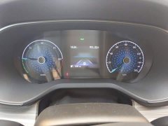 Hongqi E-QM5 620km PLUS - фото 4