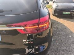 Hongqi HS5 2022 facelift 2.0T Zhilian Qixiang four-wheel drive version - фото 8