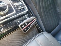 Hongqi HS5 2022 facelift 2.0T Zhilian Qixiang four-wheel drive version - фото 17