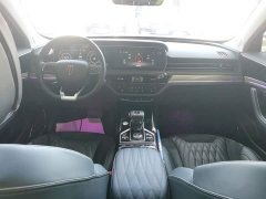 Hongqi HS5 2022 facelift 2.0T Zhilian Qixiang four-wheel drive version - фото 6