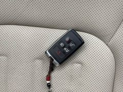Land Rover Defender 2020 110 P400 SE - фото 13