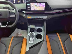 Changan UNI-V 2024 1.5T noble sports - фото 13