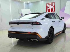 Changan UNI-V 2024 1.5T noble sports - фото 4