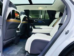 Hongqi E-HS9 660km flag collar version four seats - фото 15