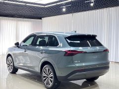 Hongqi HS6 PHEV 240 smart hybrid version - фото 6