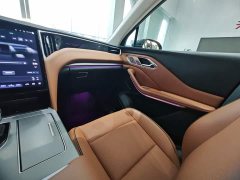 Hongqi HS7 PHEV 2025 facelift 2.0T PHEV four-wheel drive 2 million commemorative edition 6 seats - фото 5