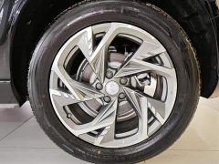 Hongqi HS3 PHEV 2024 115km Jinwei Edition - фото 14