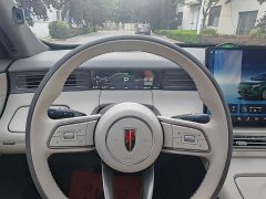 Hongqi HS6 PHEV 240 smart hybrid version - фото 19