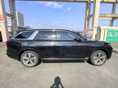 Hongqi E-HS9 690km flagship version six seats - фото 3