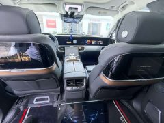 Hongqi E-HS9 660km flag collar version four seats - фото 9